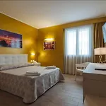 Otel Le Vele Di 3*